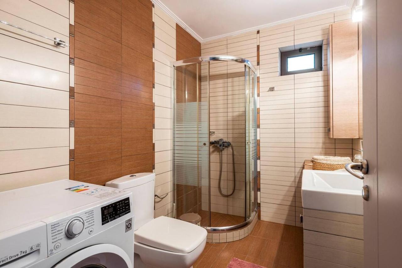 Apartamento Ταξιδιώτες Travellers Megalopolis Exterior foto